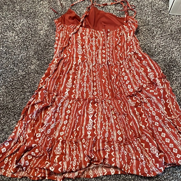 Dress - Picture 3 of 3